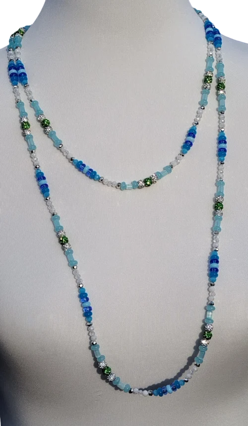 meeresbrise perlenkette – handgefertigtes statement in türkis und smaragd